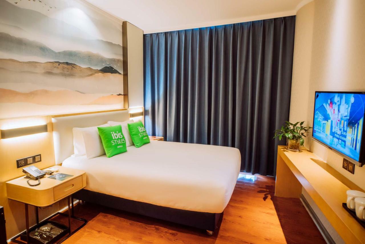 Ibis Styles Guangzhou Panyu Shiqiao Hotel Экстерьер фото
