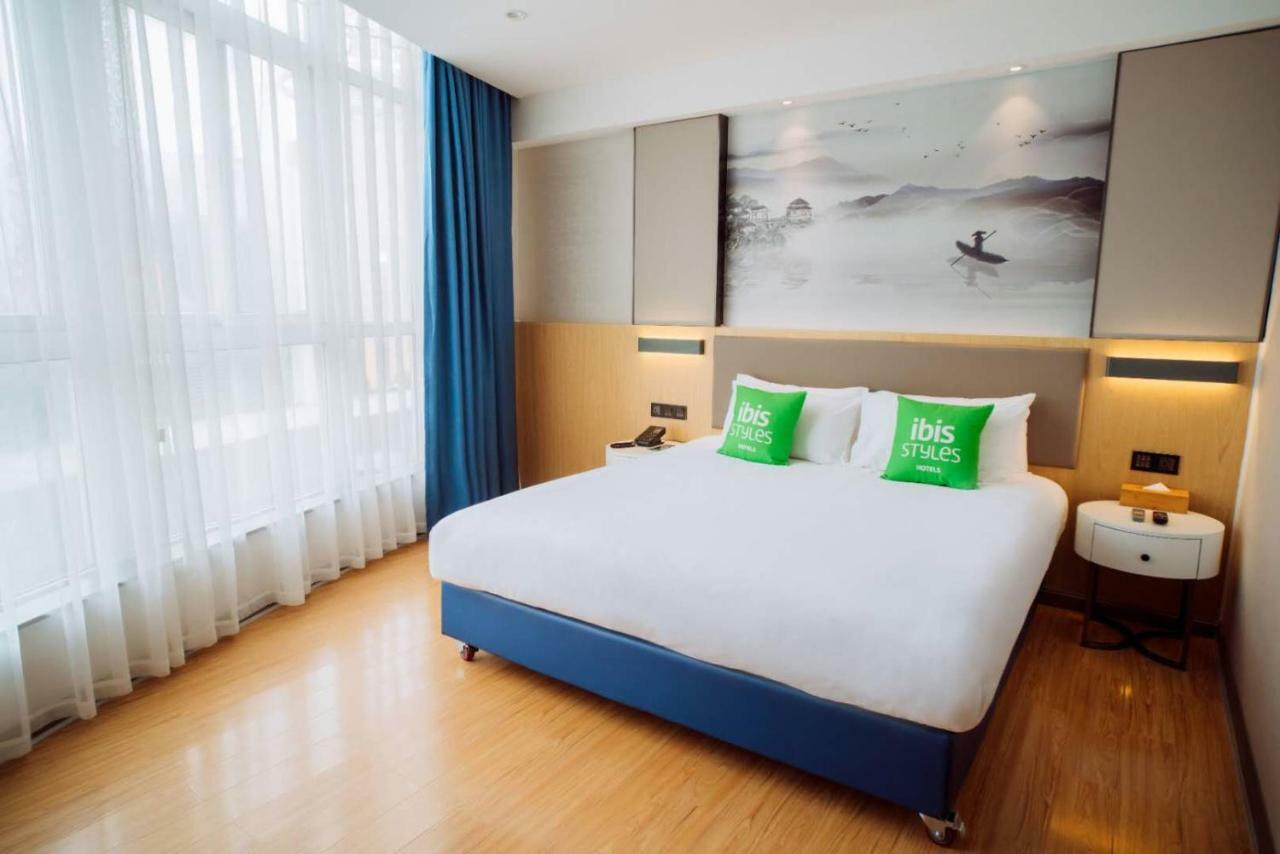 Ibis Styles Guangzhou Panyu Shiqiao Hotel Экстерьер фото